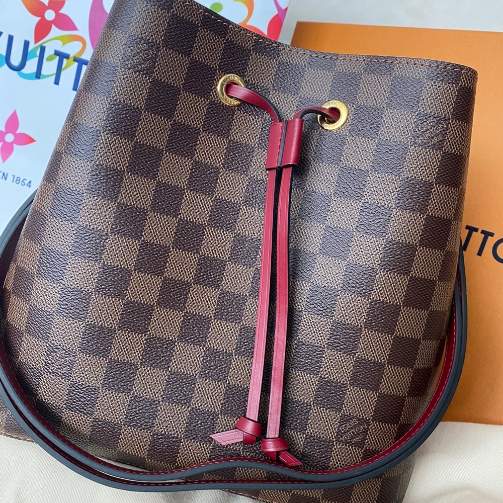 New Louis Vuitton Neonoé MM- Damier Ebene/Cherry